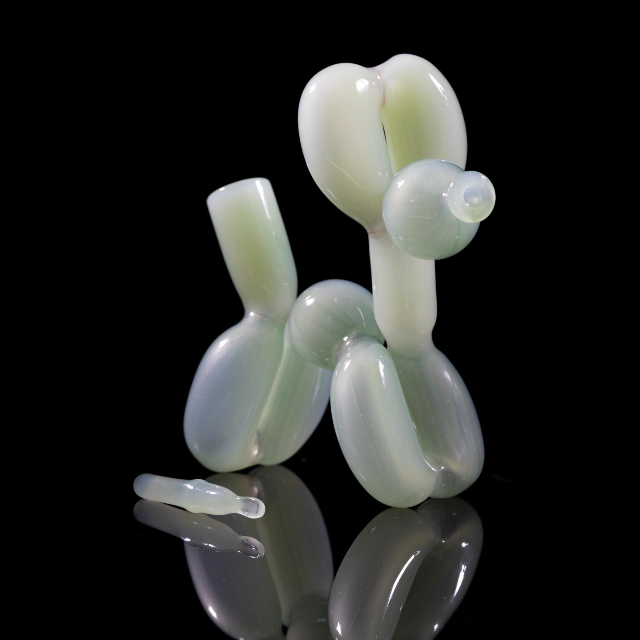 Balloon Dog - Green/White